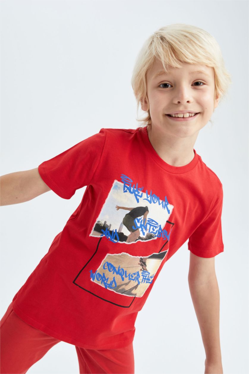 BOYS & TEENS Red Regular Fit Short Sleeve T-Shirt