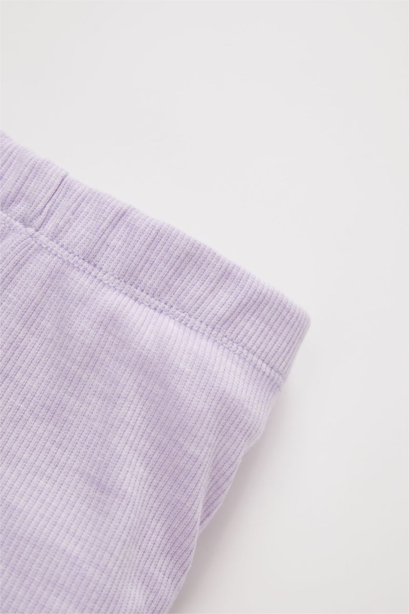 طفلة صغيرة أرجواني فاتح شورت بناتي من قماش كاميزول بقصة عادية بخصر عادي مضلع