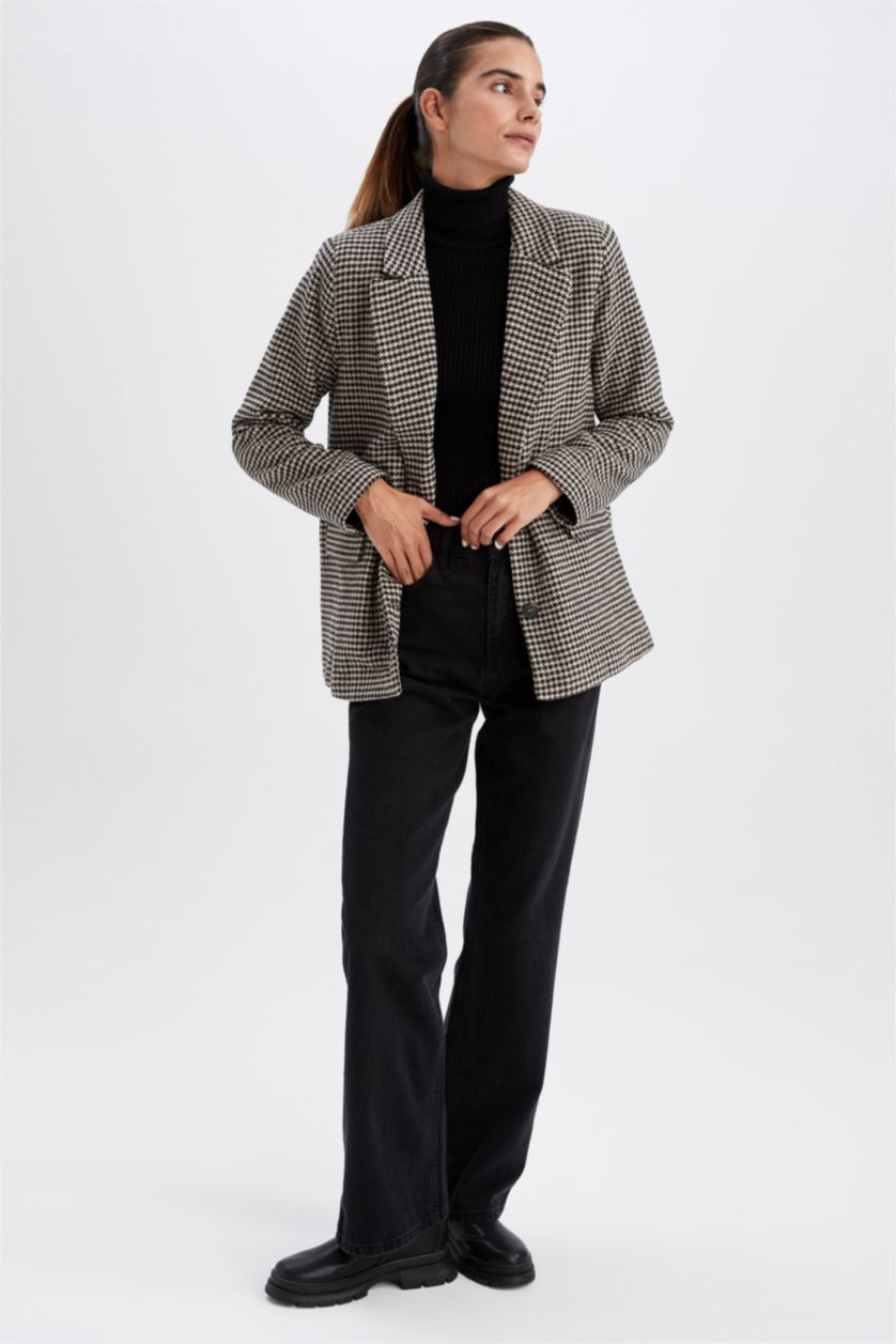 Kadın Bej Regular Fıt Yün Görünümlü Blazer Ceket