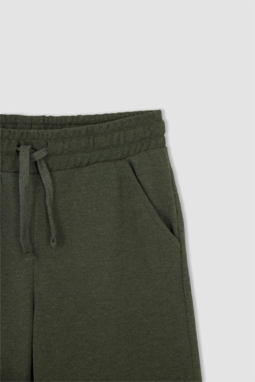 أولاد كاكي شورت طويل ولادي بقصة عادية من القماش الرقيق