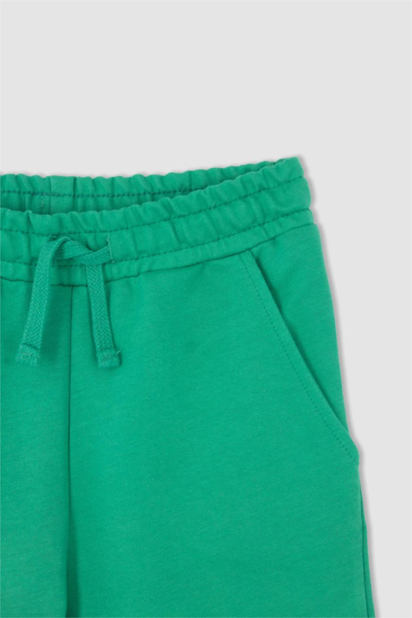 BOYS & TEENS Green Regular Fit Shorts