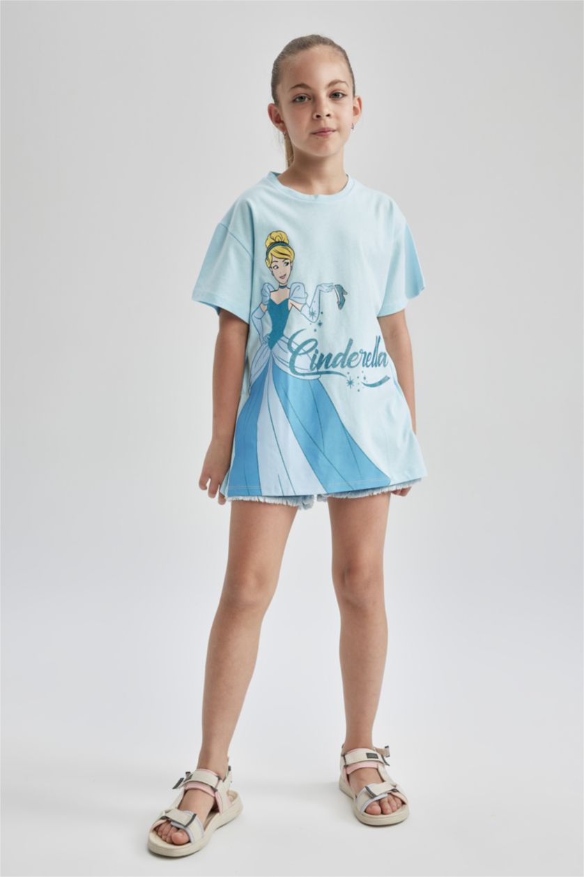 GIRLS & TEENS Light Turquoise Regular Fit Disney Princess Licensed Short Sleeve T-Shirt