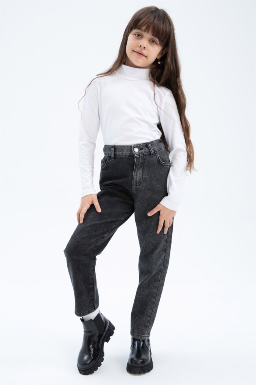 GIRLS & TEENS Black Girl Mom Fit Jeans