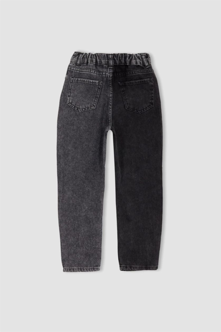 GIRLS & TEENS Black Girl Mom Fit Jeans