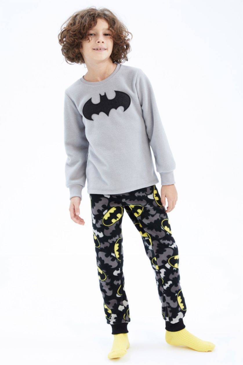 BOYS & TEENS Light Grey 2 piece Regular Fit Batman Licence Knitted Pyjamas