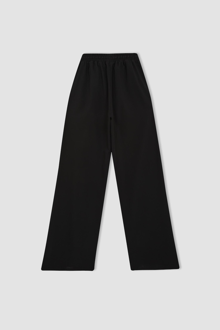 Woman Black Wide Leg Trousers