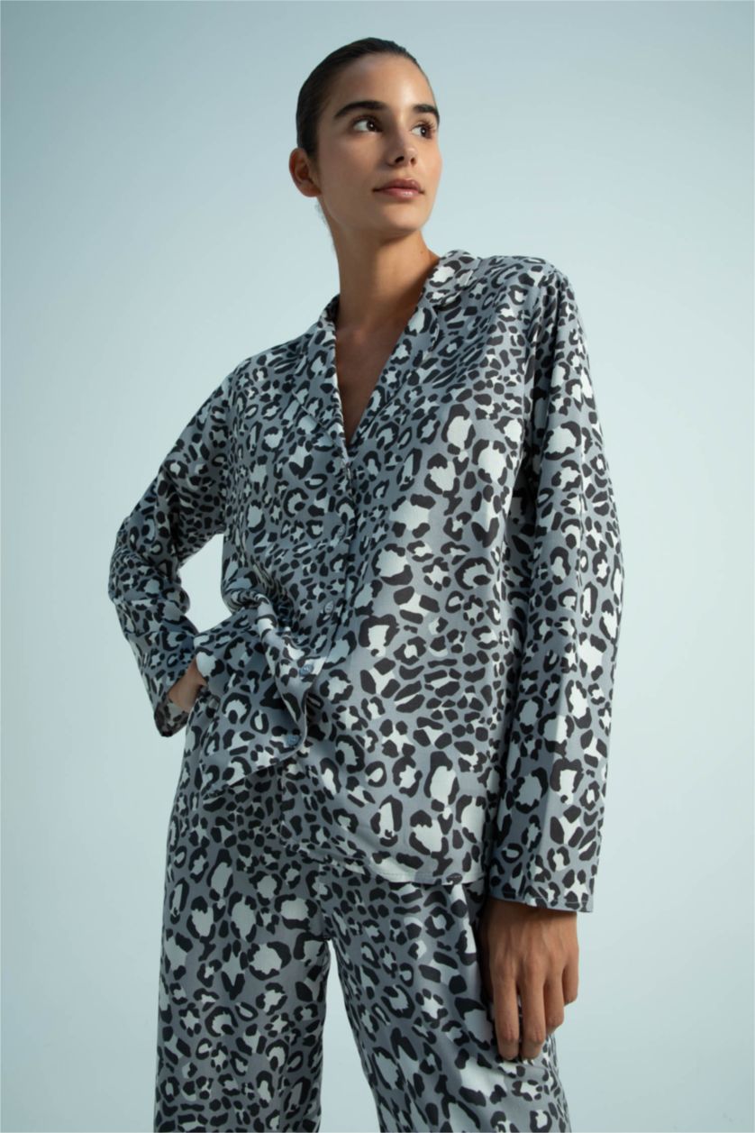 نساء رمادي بلوزة قصة عادية بياقة قميص