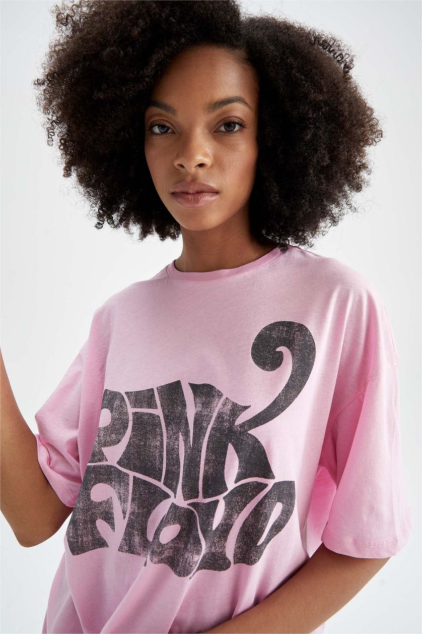 Kadın Pembe Oversıze Kısa Kollu Tişört