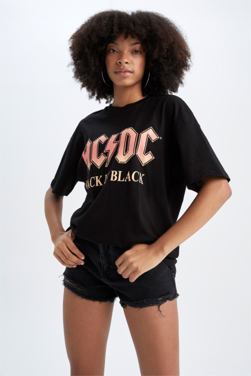 Women Black Oversize Fit Short Sleeve T-Shirt