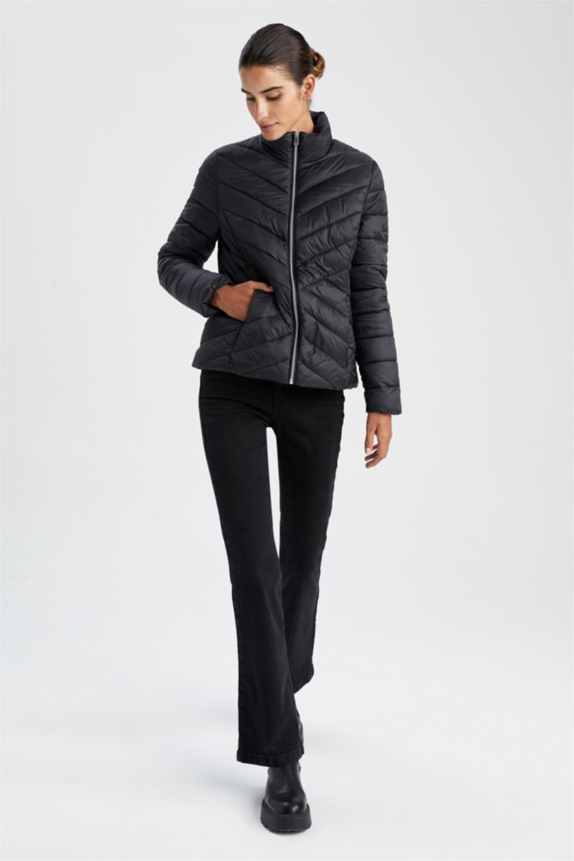 WOMAN Black Water Repellent Basic Inflatable Jacket