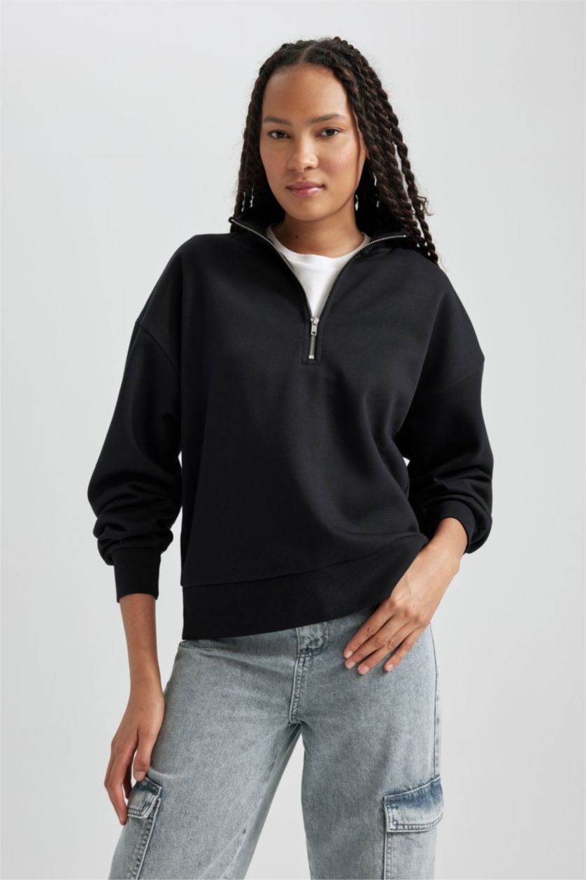 WOMAN Black Regular Fit Half Zipper Long Sleeve Reversible Thick Fabric Sweatshirt