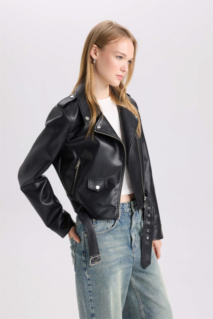 Kadın Siyah Su Geçirmez Crop Biker Ceket Suni Deri Kruvaze Yaka Fermuarlı Cepli Kemerli Mevsimlik