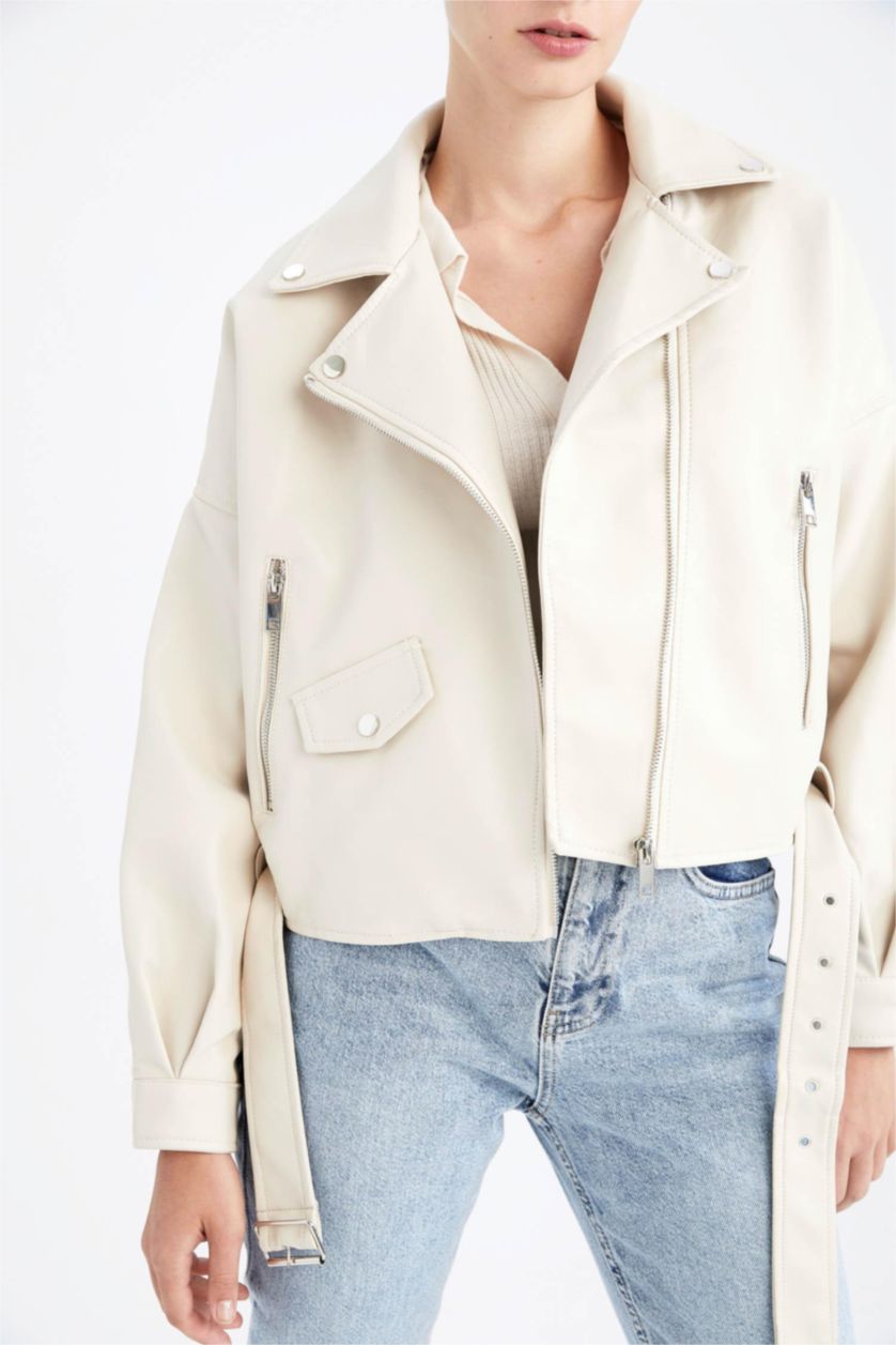 نساء بيج فاتح Faux Leather Jacket