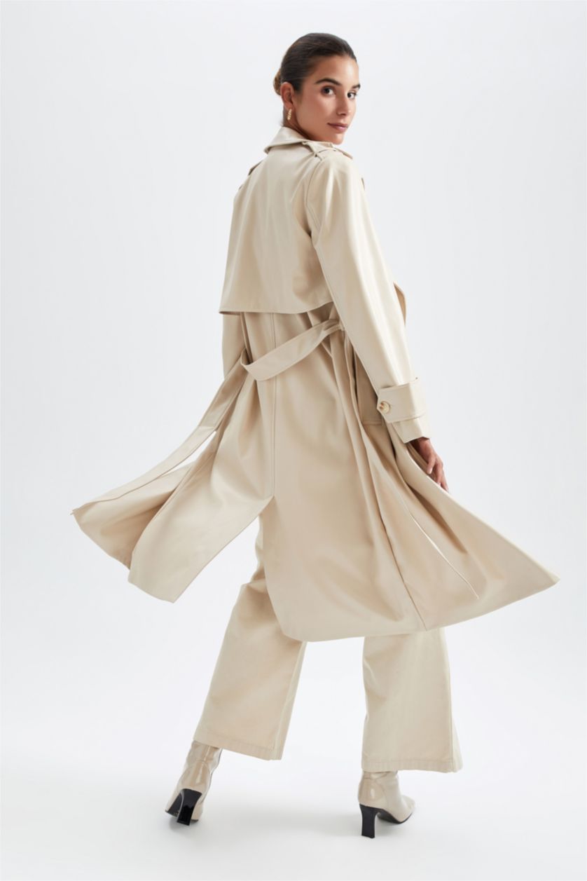 WOMAN Ecru Trenchcoat