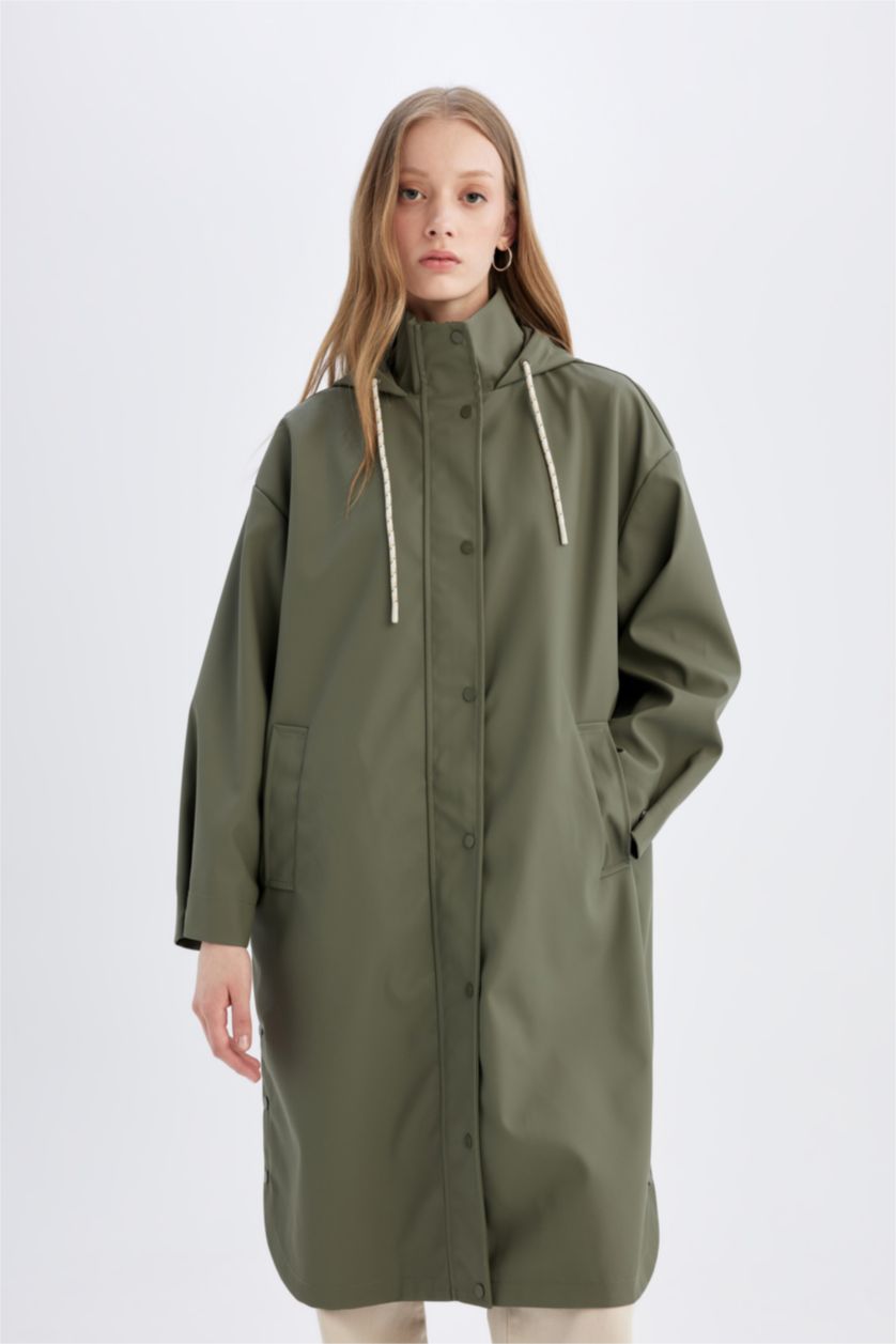 نساء كاكي فاتح معطف مطر قصة مريحة بغطاء للرأس مقاوم للماء