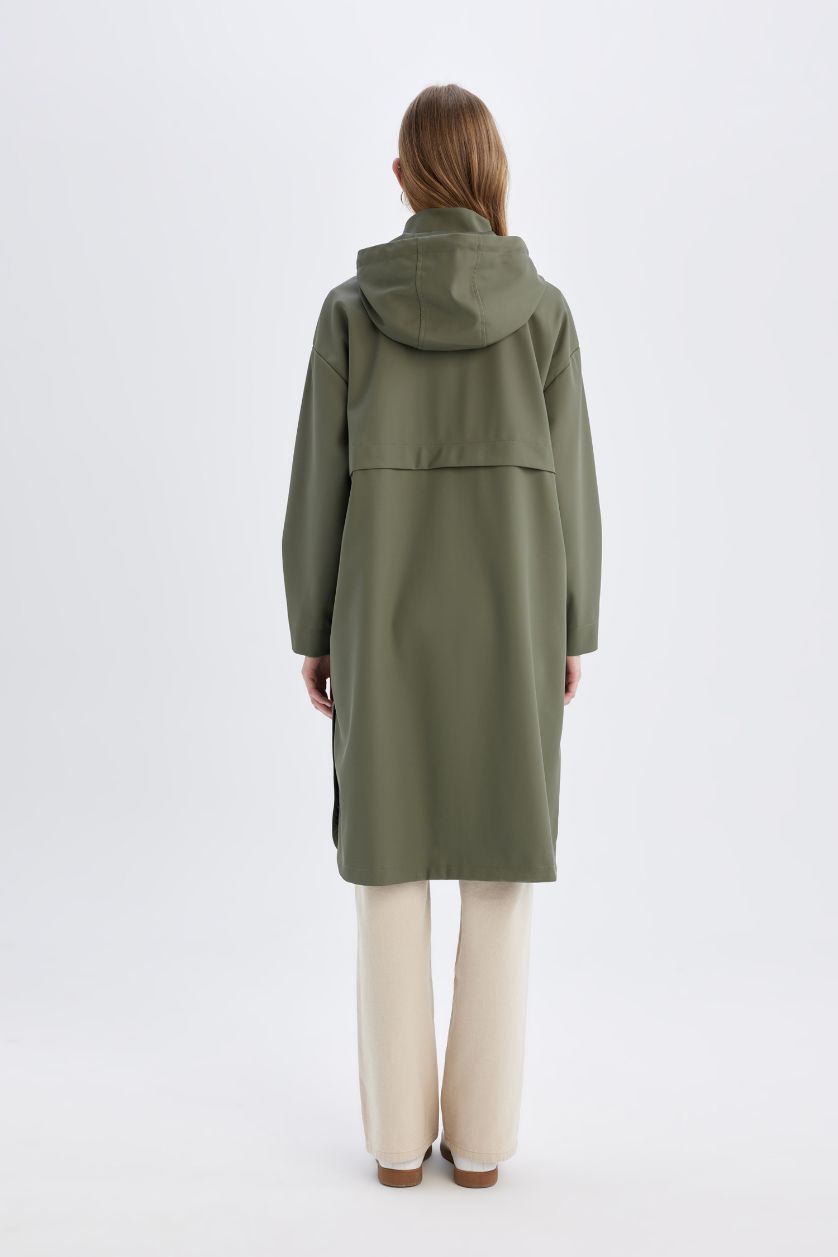 نساء كاكي فاتح معطف مطر قصة مريحة بغطاء للرأس مقاوم للماء