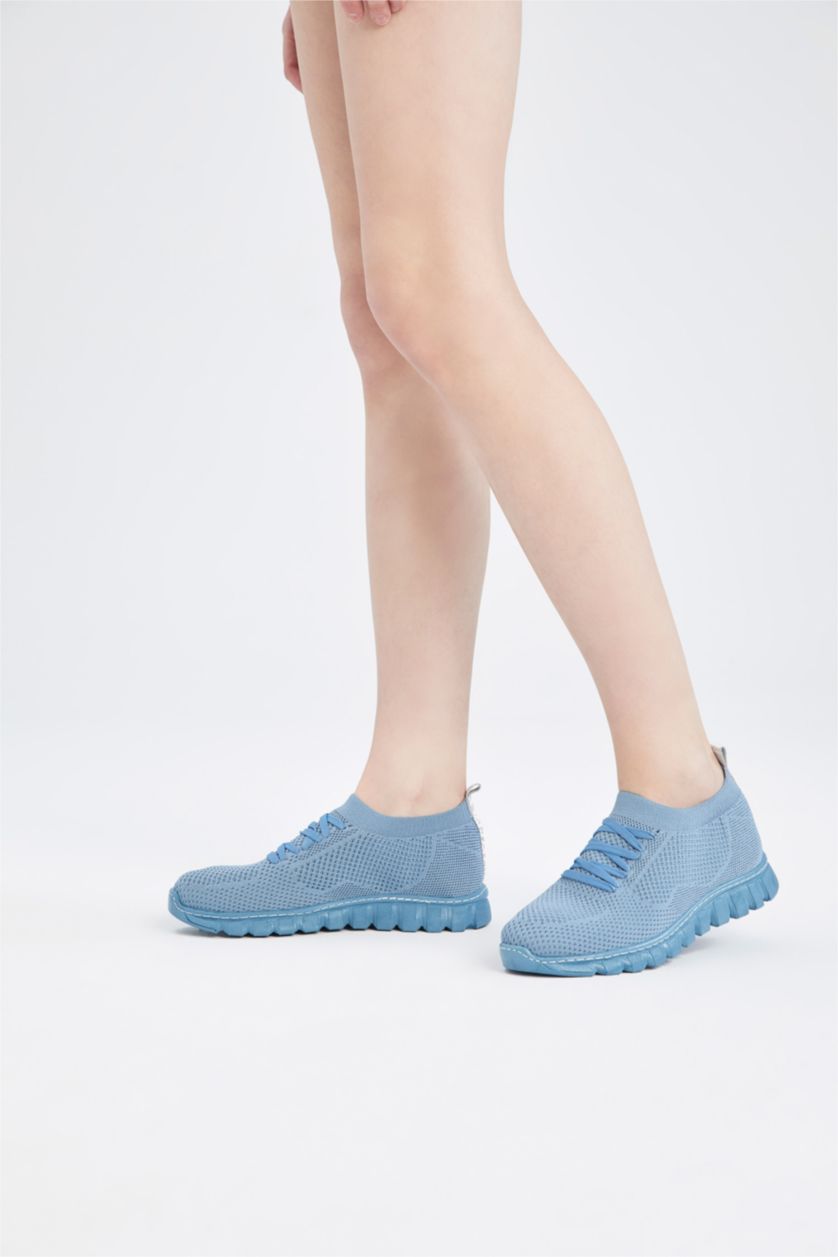 FEMME BLEU Clair Baskets Lacé