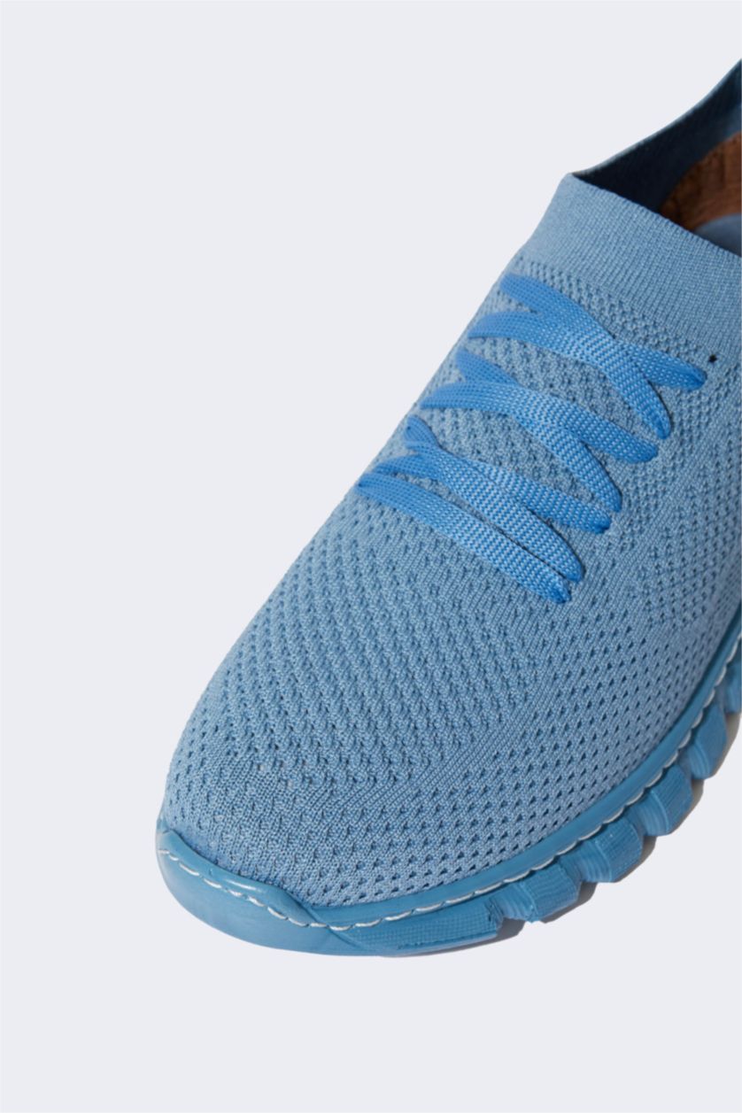 FEMME BLEU Clair Baskets Lacé