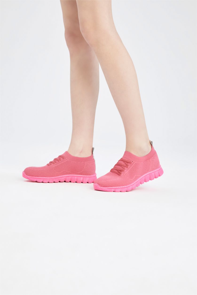 Woman Dark Pink Woman Serrated Sole Sport shoes