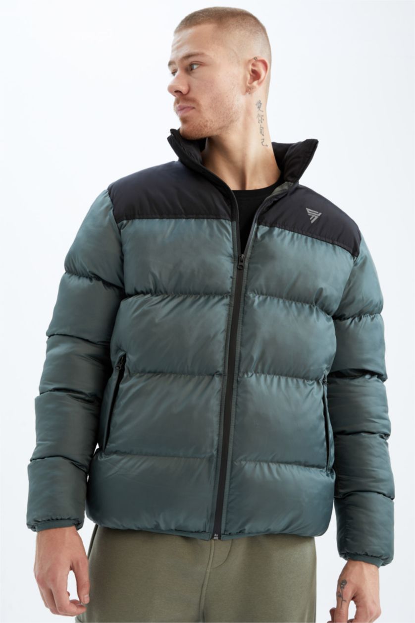 Erkek Yeşil Su İtici Rüzgar Geçirmez DeFactoFit Oversize Fit Dik Yaka Mont