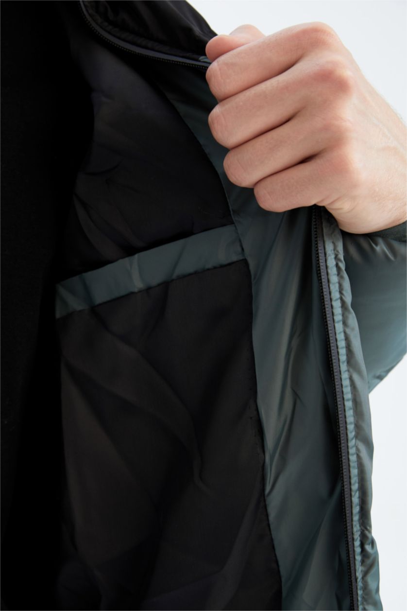 Erkek Yeşil Su İtici Rüzgar Geçirmez DeFactoFit Oversize Fit Dik Yaka Mont