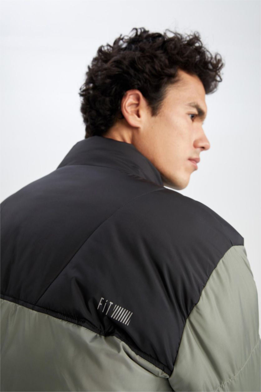 Men Light Khaki Zipper Puffer Jacket