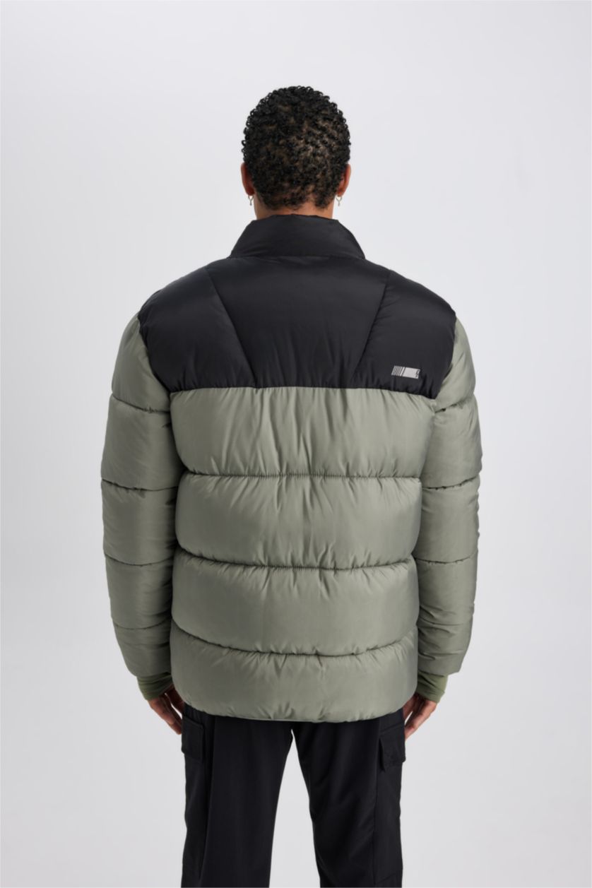 رجال كاكي Water Repellent Zipper Puffer Jacket