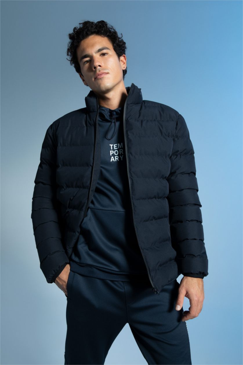 MAN NAVY Puffer Jacket