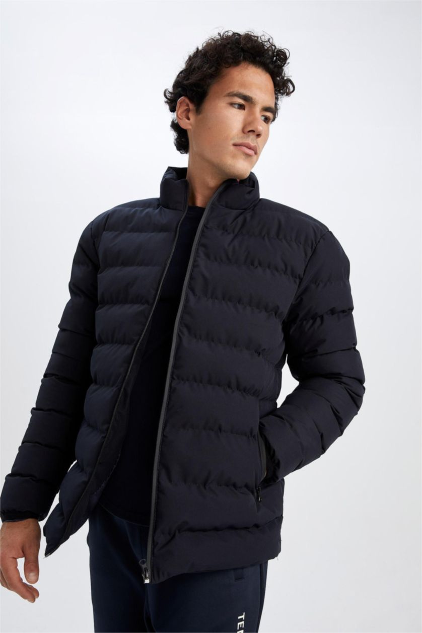MAN NAVY Puffer Jacket