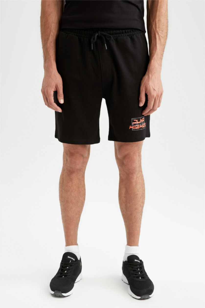 رجال أسود شورت كابري سليم فيت ستاندارت