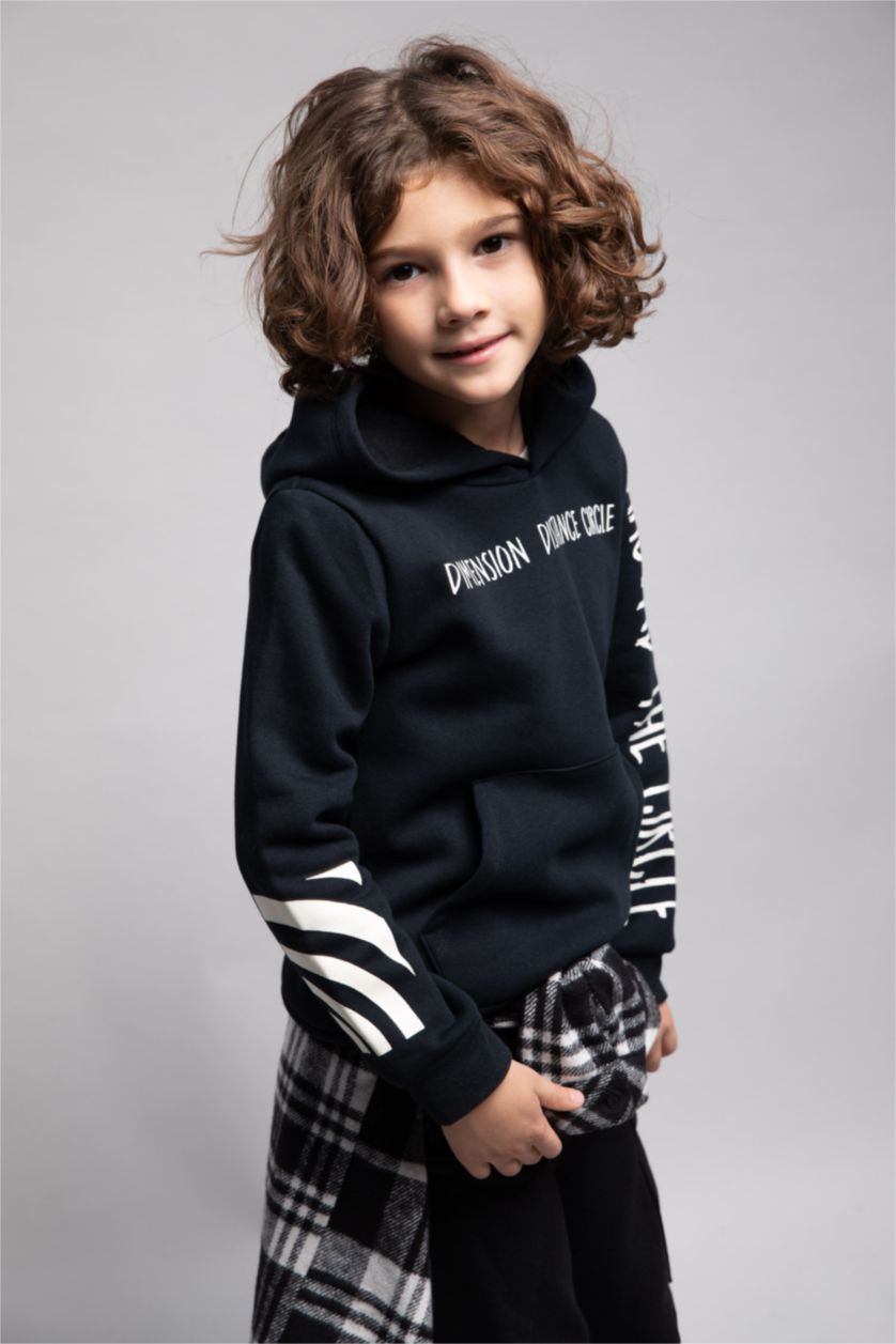 أولادي أسود سويت شيرت ولادي بغطاء رأس