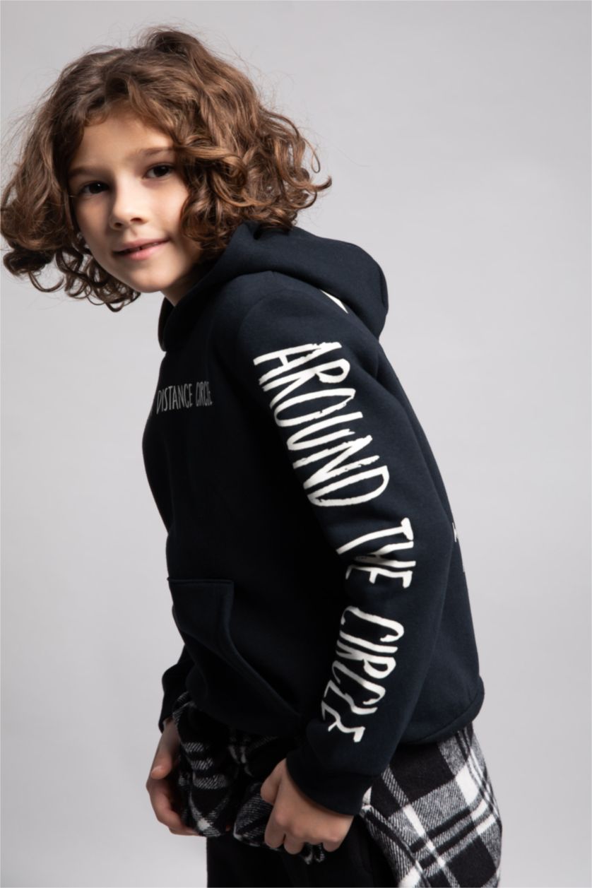 أولادي أسود سويت شيرت ولادي بغطاء رأس