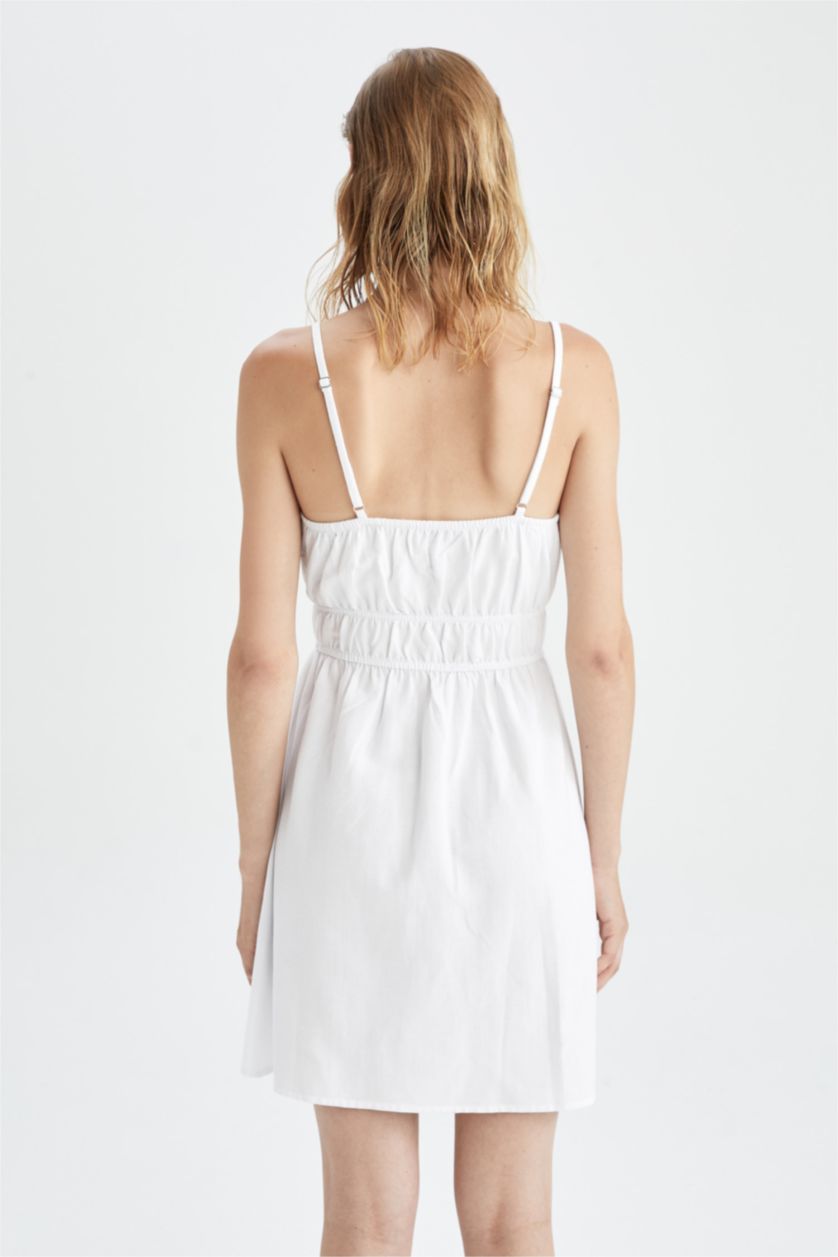 حريمي أبيض فستان قصير نص كم بقصة A بحمالات