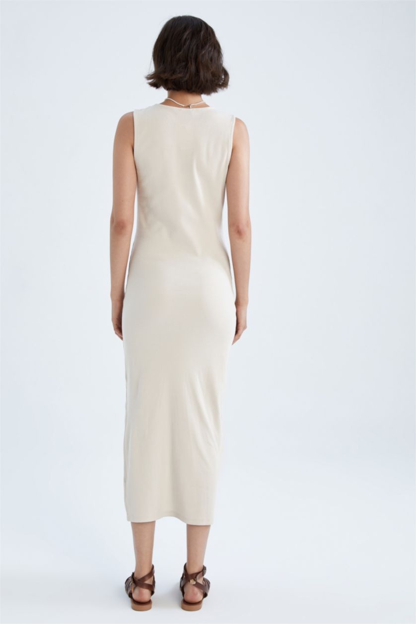 FEMME Beige Robe En Maille À Manches Courtes Col arrondi