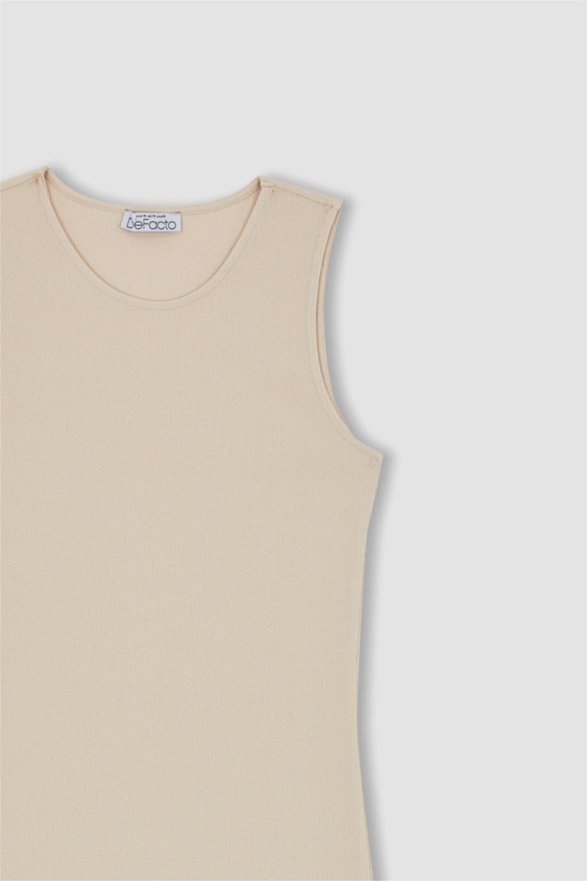 FEMME Beige Robe En Maille À Manches Courtes Col arrondi