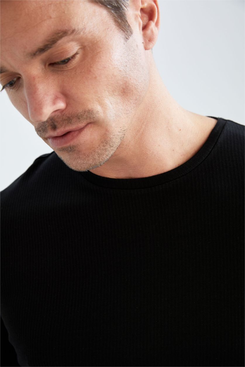 MAN Black Slim Fit Crew Neck Thermal Underwear