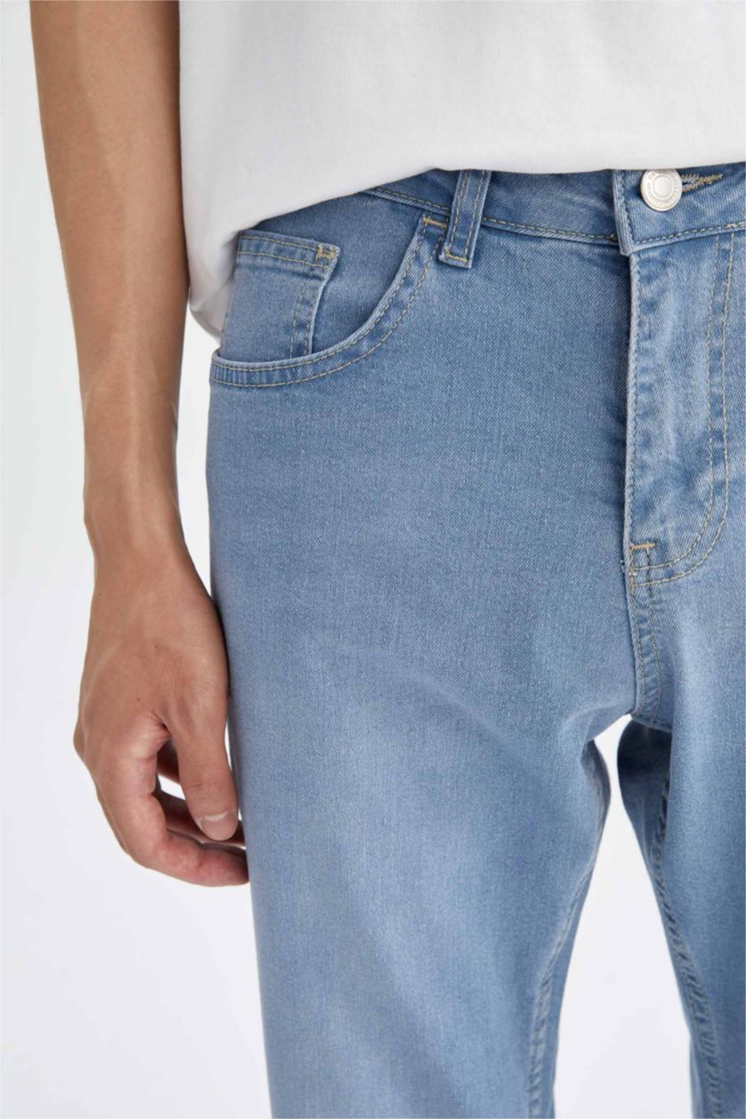 MAN Light Blue Sergio Regular Fit Trousers