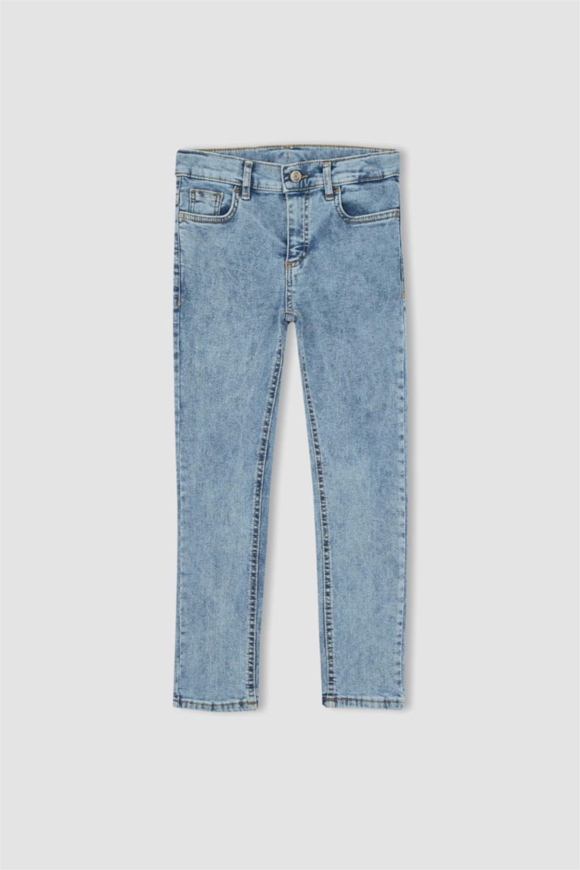 أولاد أزرق فاتح بنطلون جينز ولادي سليم فيت