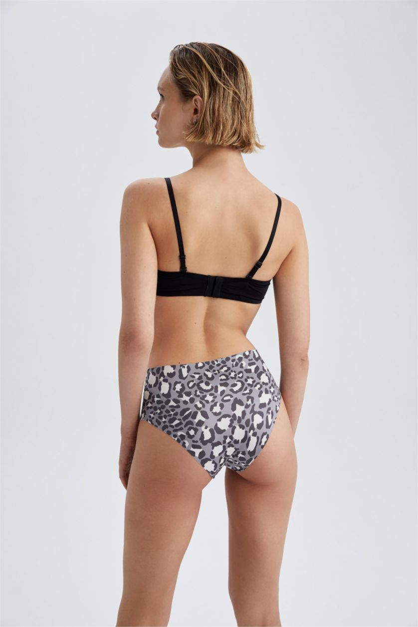 حريمي رمادي فاتح سروال داخلي قماش الميكرو