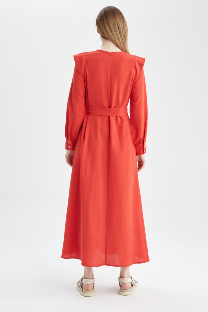 FEMME Rouge Robe ceinturée à manches longues et col rond coupe classique