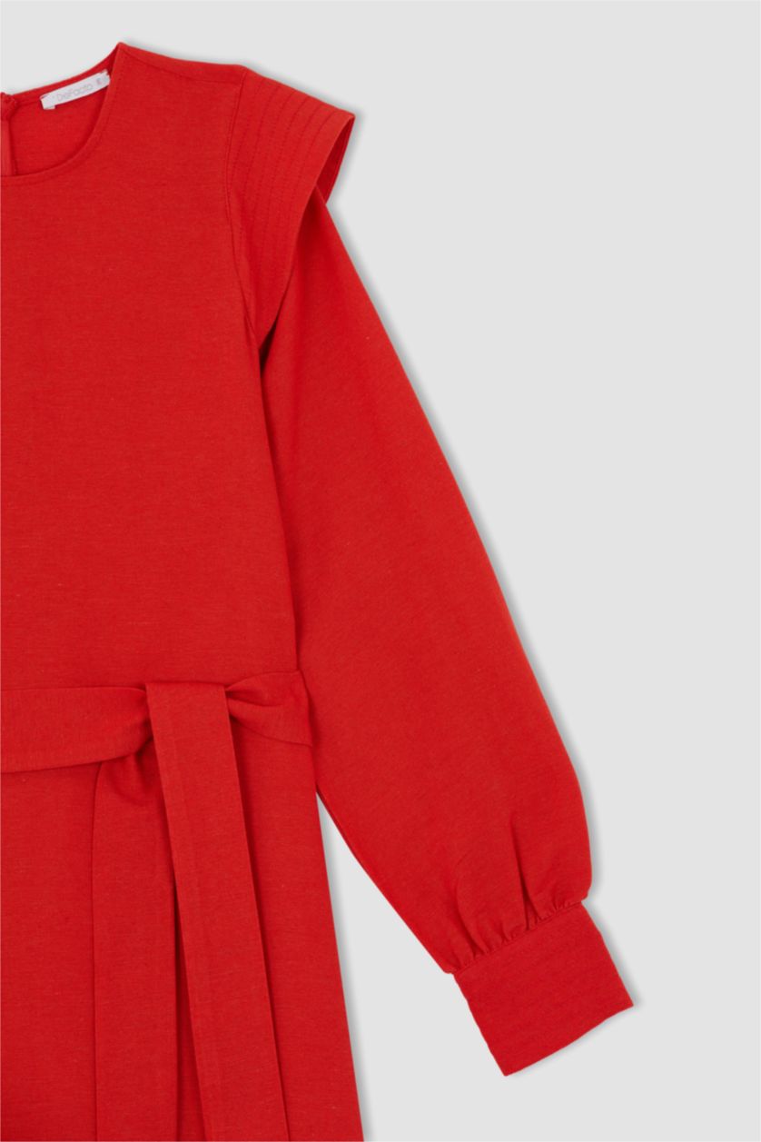 FEMME Rouge Robe ceinturée à manches longues et col rond coupe classique