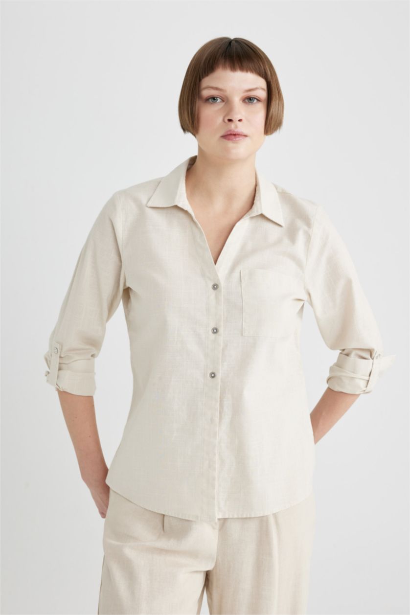 FEMME Beige Chemise Coupe Régulière à Col V Manches Longues