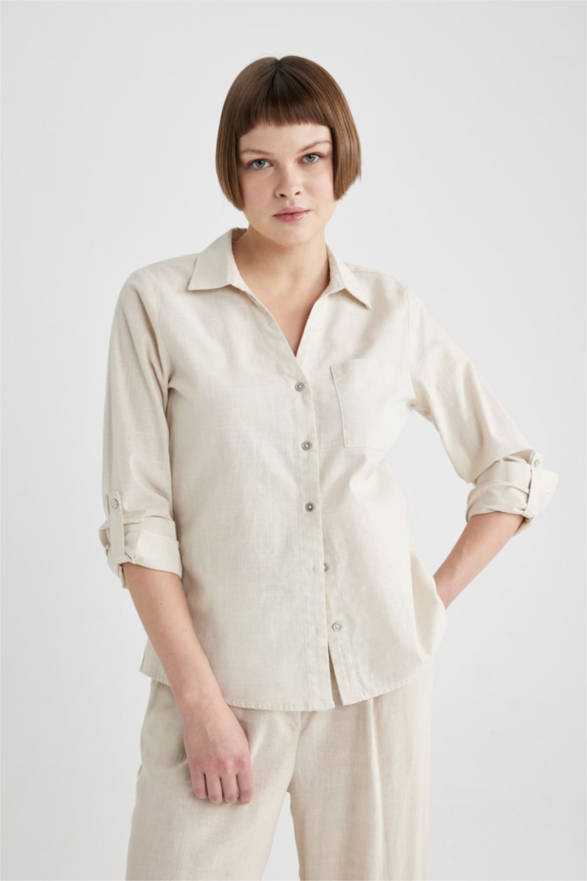 FEMME Beige Chemise Coupe Régulière à Col V Manches Longues