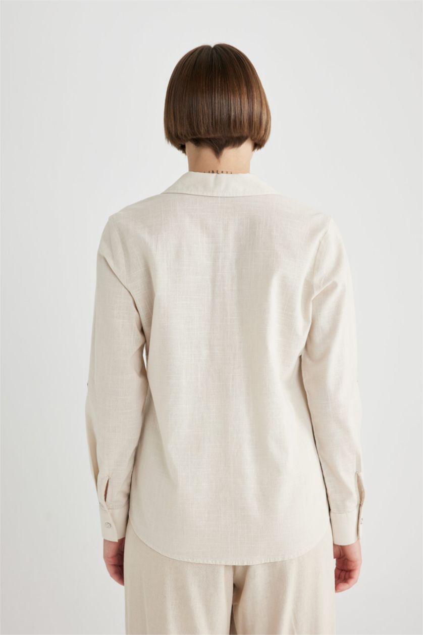 FEMME Beige Chemise Coupe Régulière à Col V Manches Longues