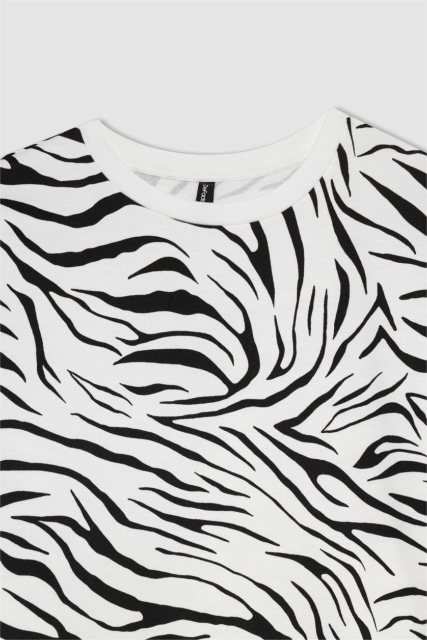 FEMME Écru Sweat-shirt fin à motif animalier à manches longues et à col ras du cou coupe régulière