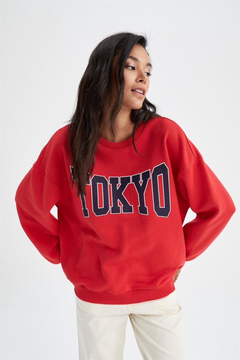 Kadın Kırmızı Oversize Fit Bisiklet Yaka Baskılı Sweatshirt