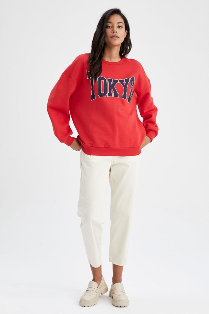 Kadın Kırmızı Oversize Fit Bisiklet Yaka Baskılı Sweatshirt