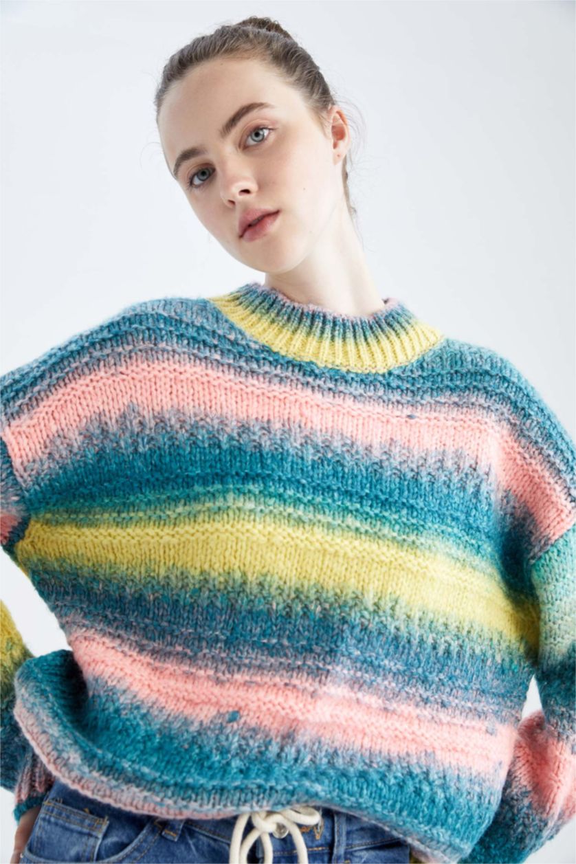 Kadın Mavi Oversıze Yarım Balıkçı Yaka Kazak