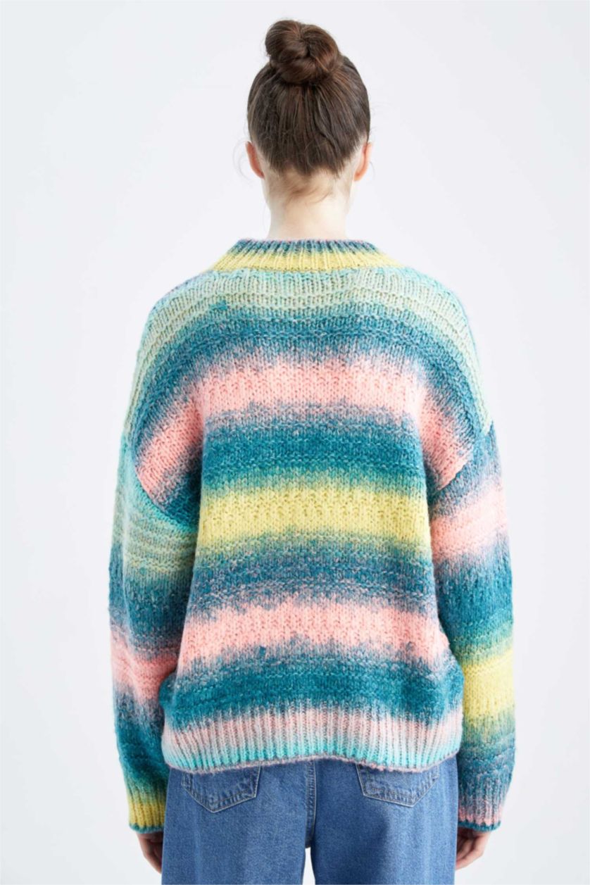 Kadın Mavi Oversıze Yarım Balıkçı Yaka Kazak