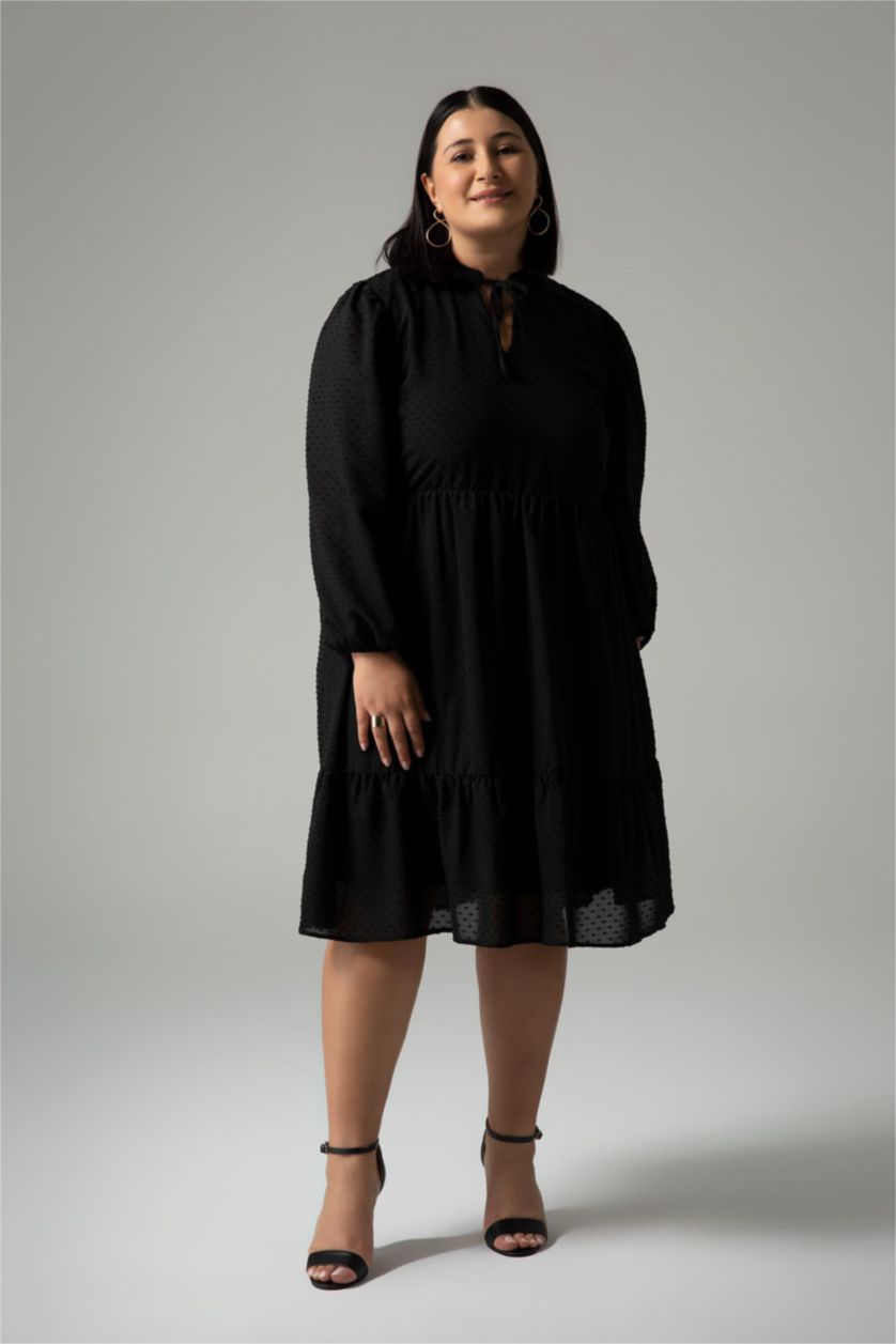 نساء أسود فستان ميدي منقط شيفون قصة A كم بالون مقاس كبير